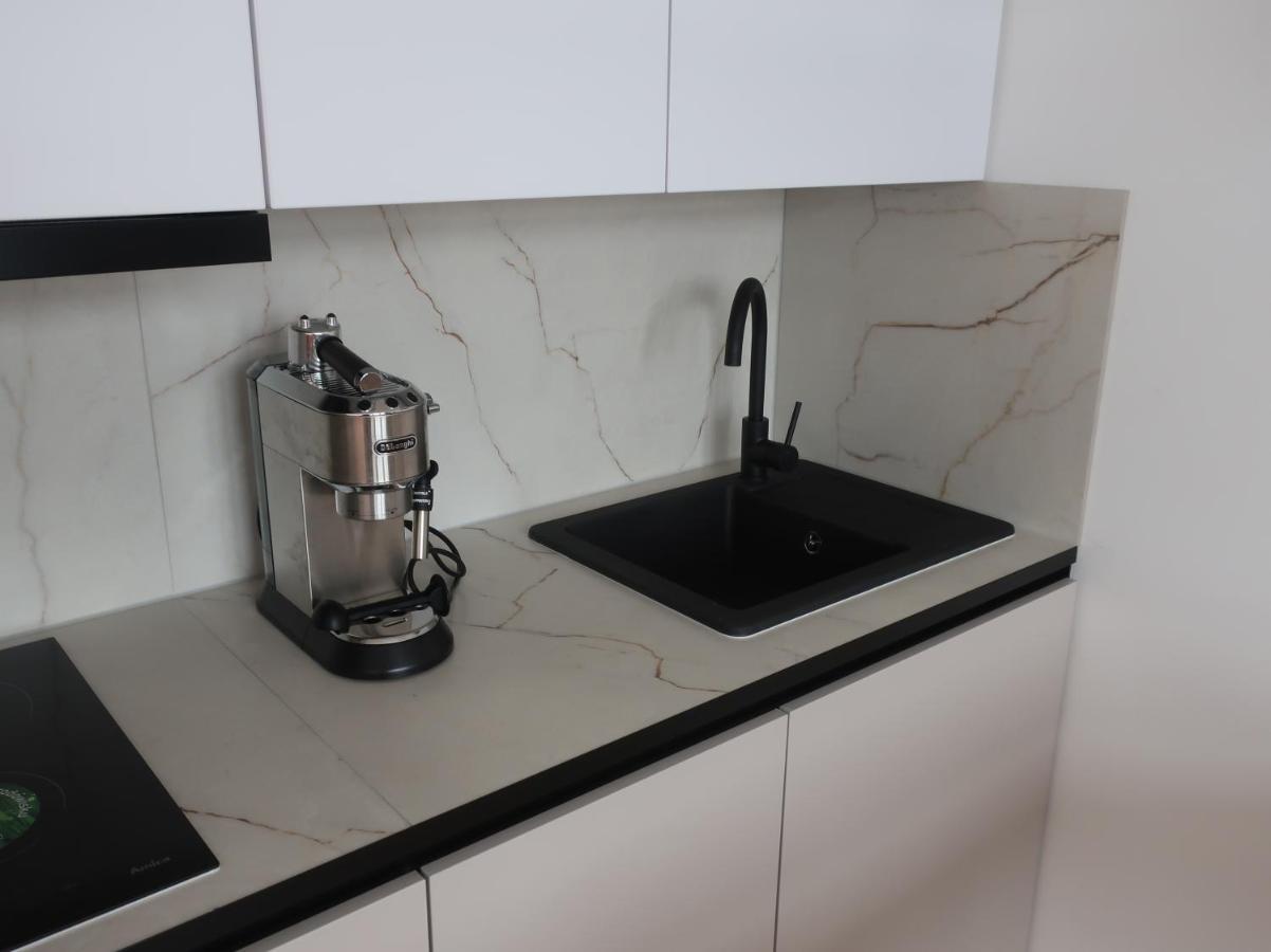 Kp Apartament Hydral Park Appartamento Breslavia Esterno foto
