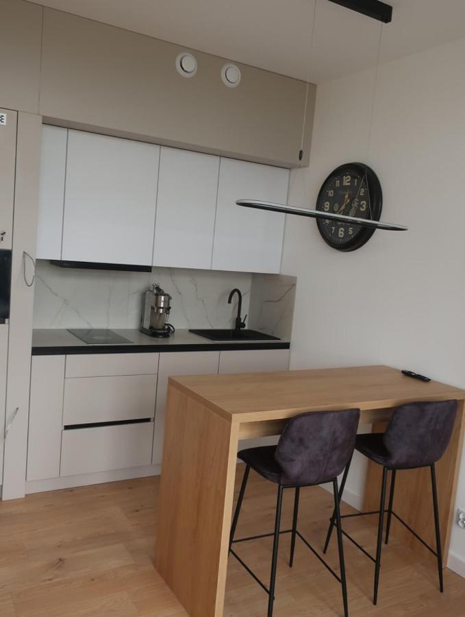Kp Apartament Hydral Park Appartamento Breslavia Esterno foto