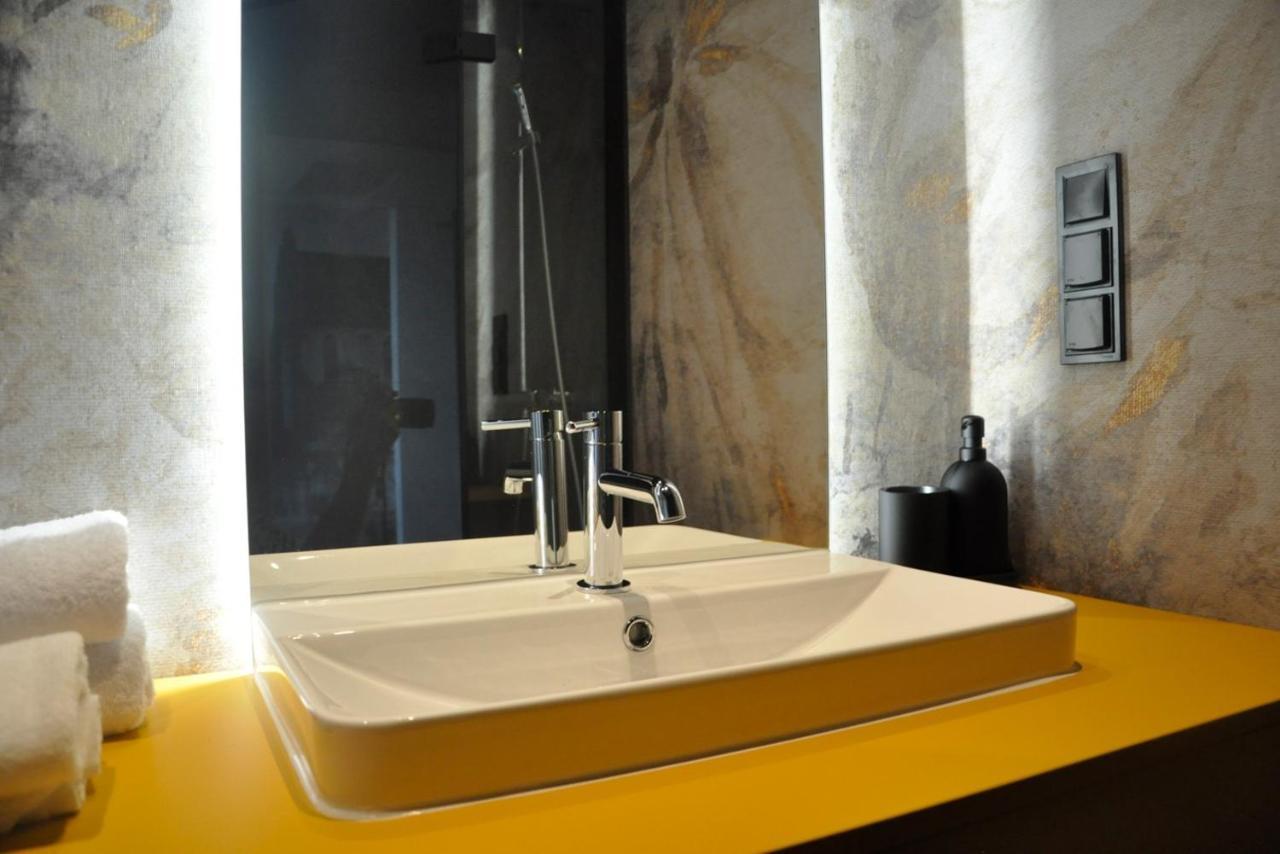Kp Apartament Hydral Park Appartamento Breslavia Esterno foto
